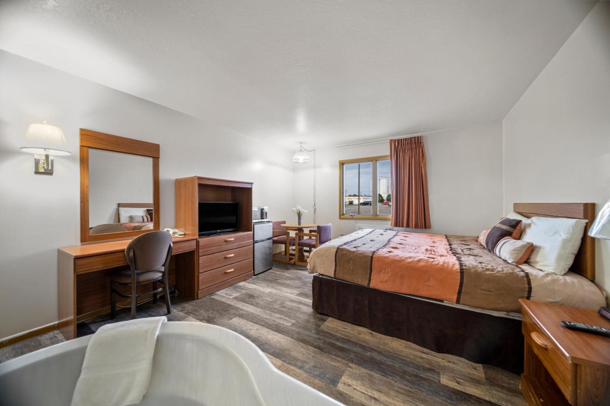Cass City Executive Inn מראה חיצוני תמונה