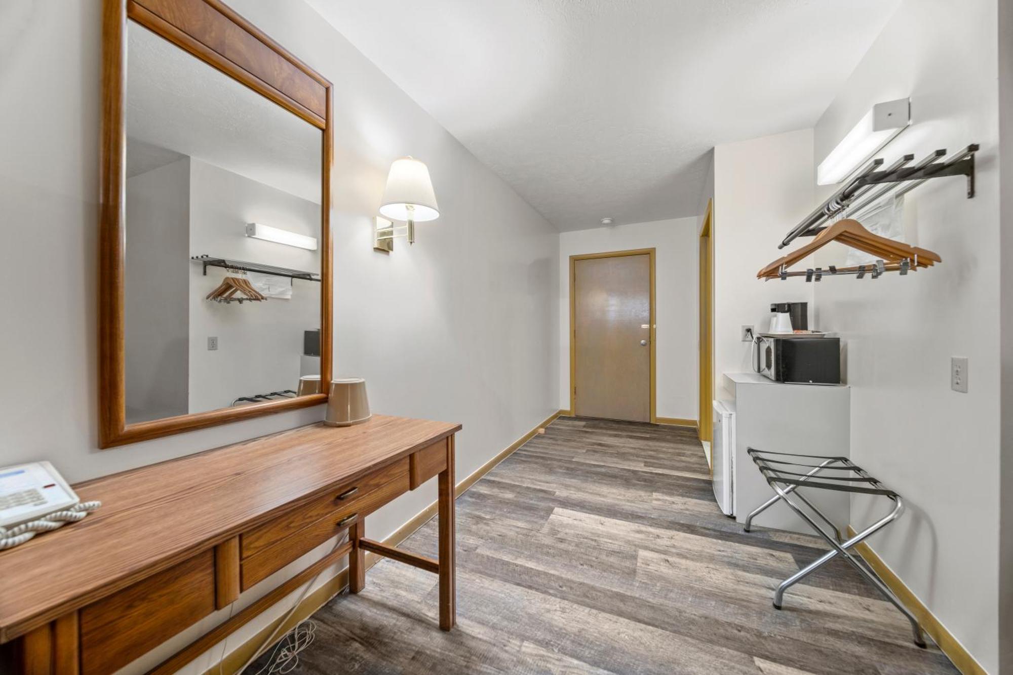 Cass City Executive Inn מראה חיצוני תמונה