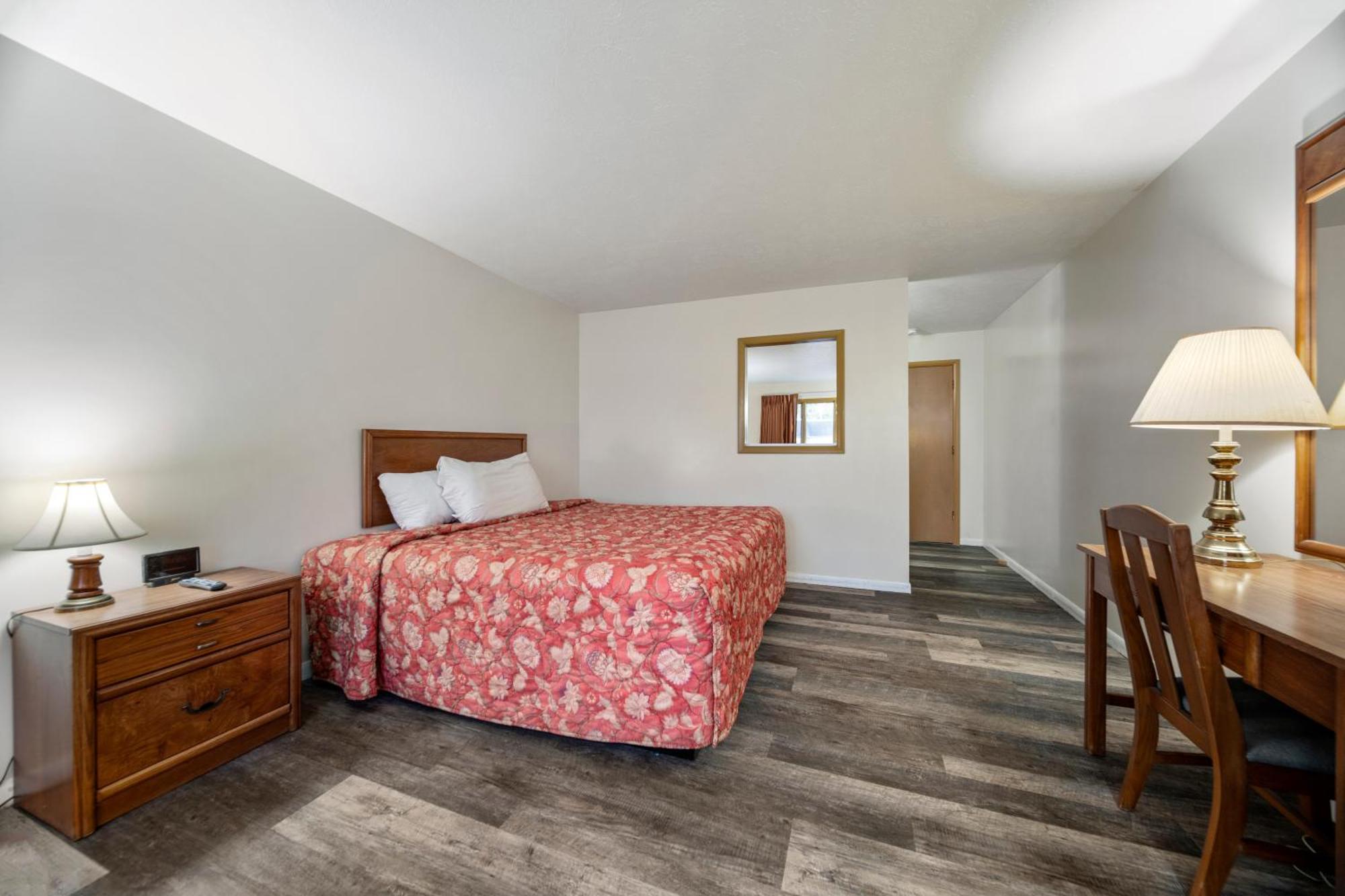 Cass City Executive Inn מראה חיצוני תמונה