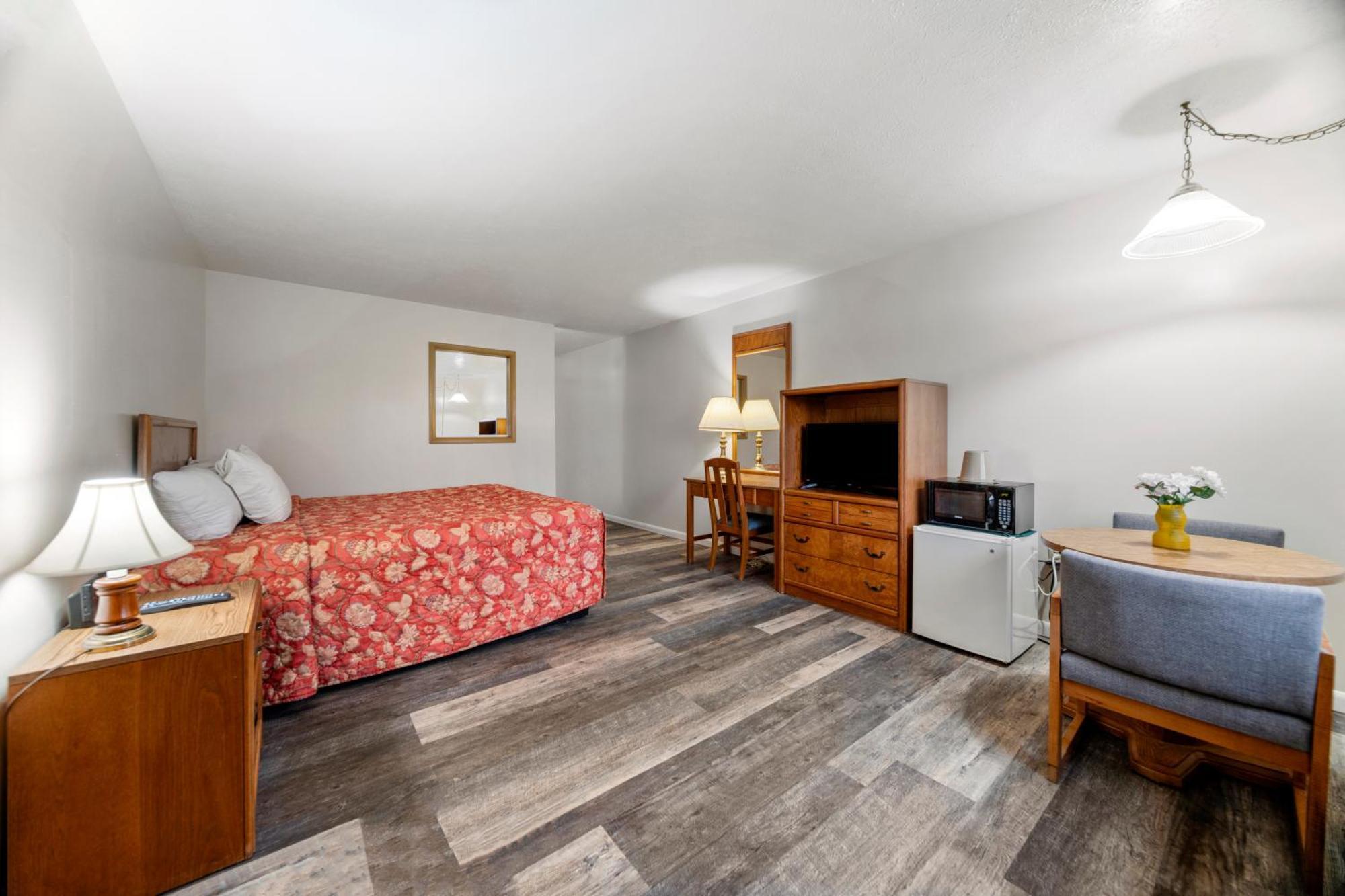 Cass City Executive Inn מראה חיצוני תמונה