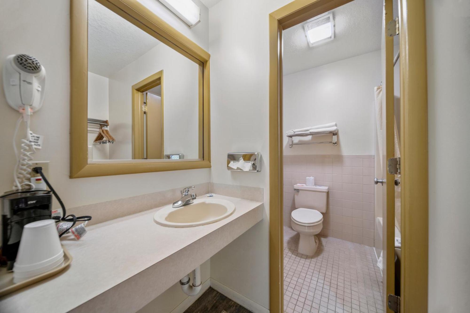 Cass City Executive Inn חדר תמונה